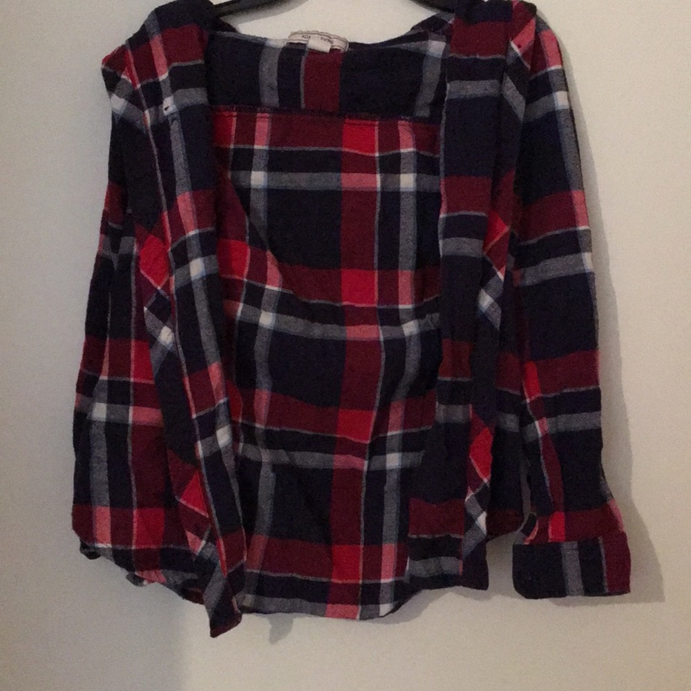 Long sleeve plaid shirt